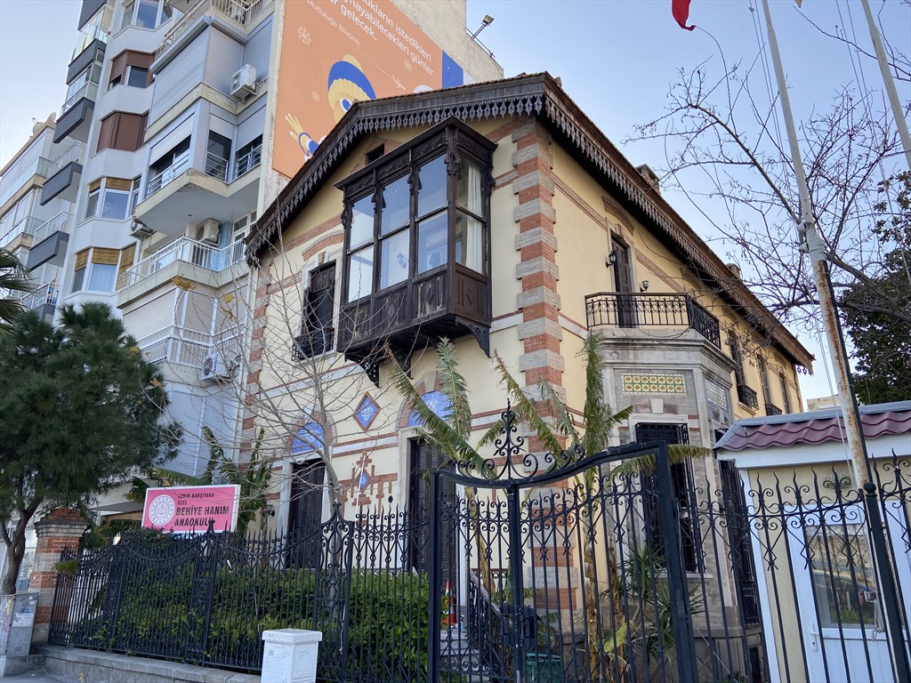 Löhner (Ekipmen) Köşkü
