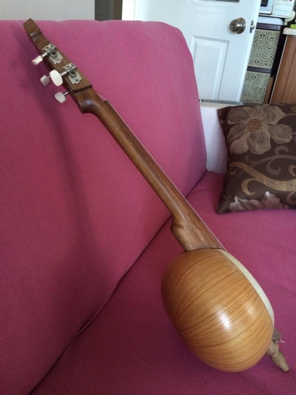 Instrument Making  (Kabak Kemane) -  L. Karaoğlan