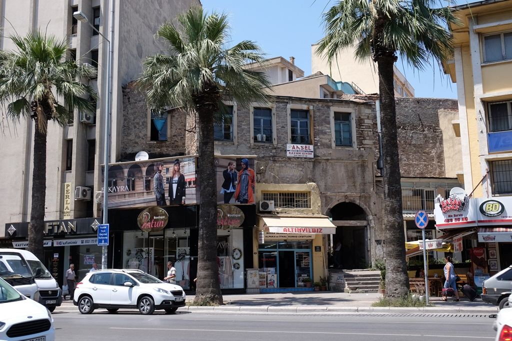 Kadıoğlu Hanı 