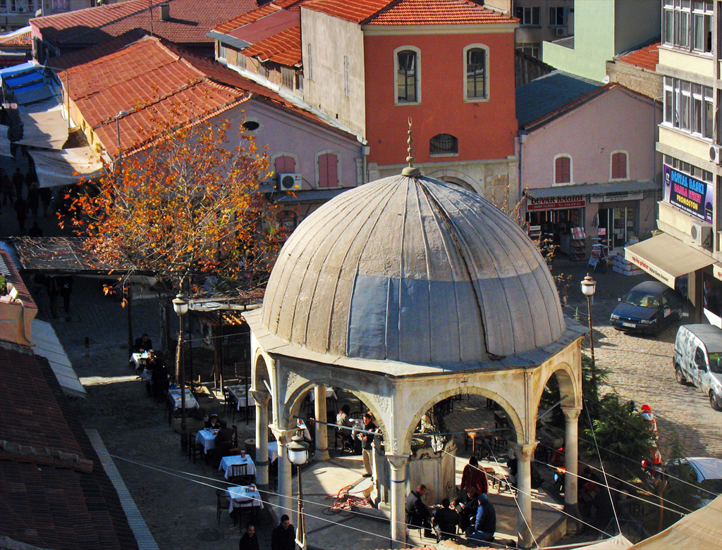 Ali Paşa Meydanı