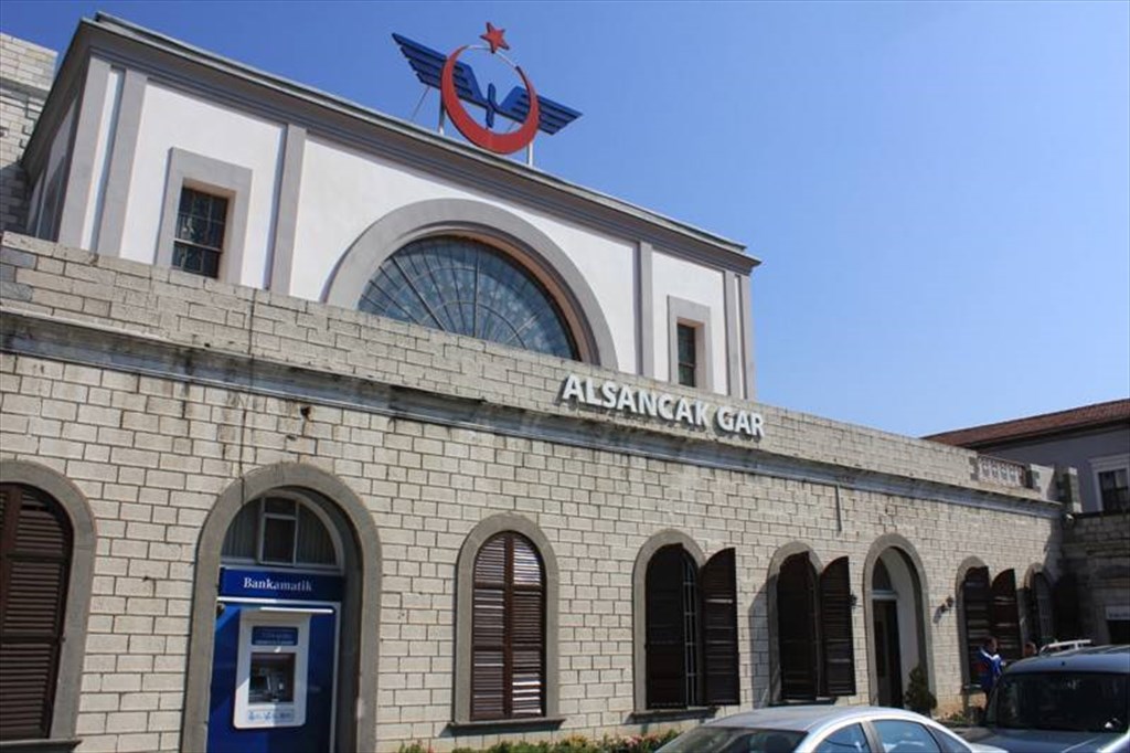 Alsancak Historical Train Station