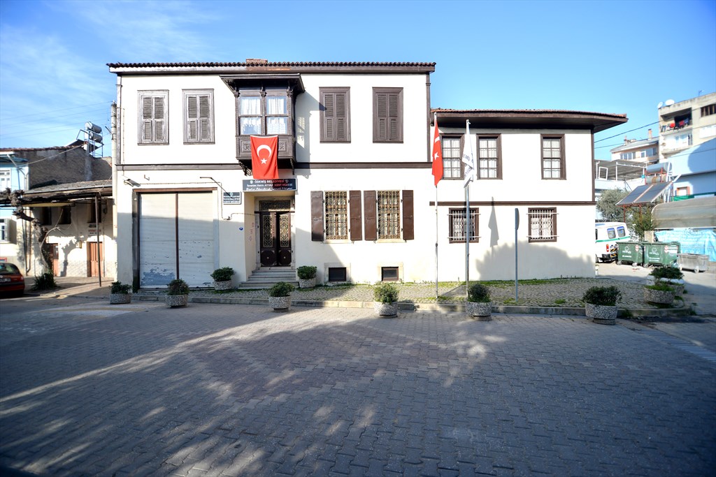 Ödemiş Municipality İbrahim Hakkı Ayvaz City Museum and Bedia Akartürk Art Museum 