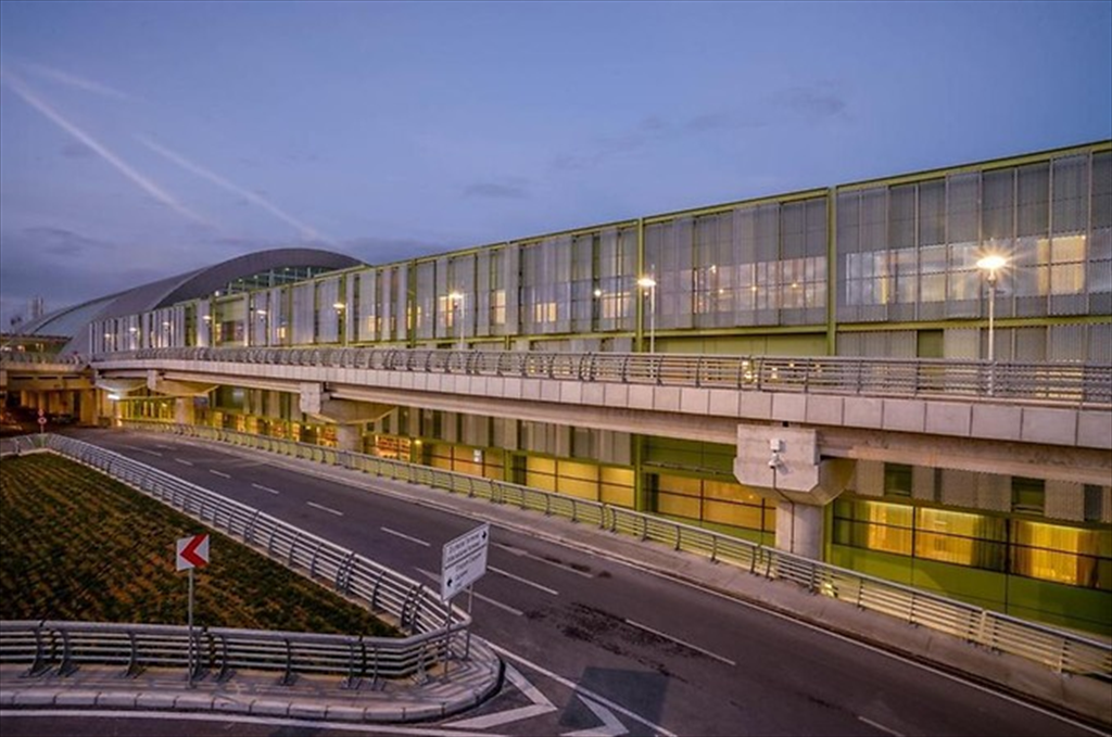 TAV Airport Hotel İzmir 