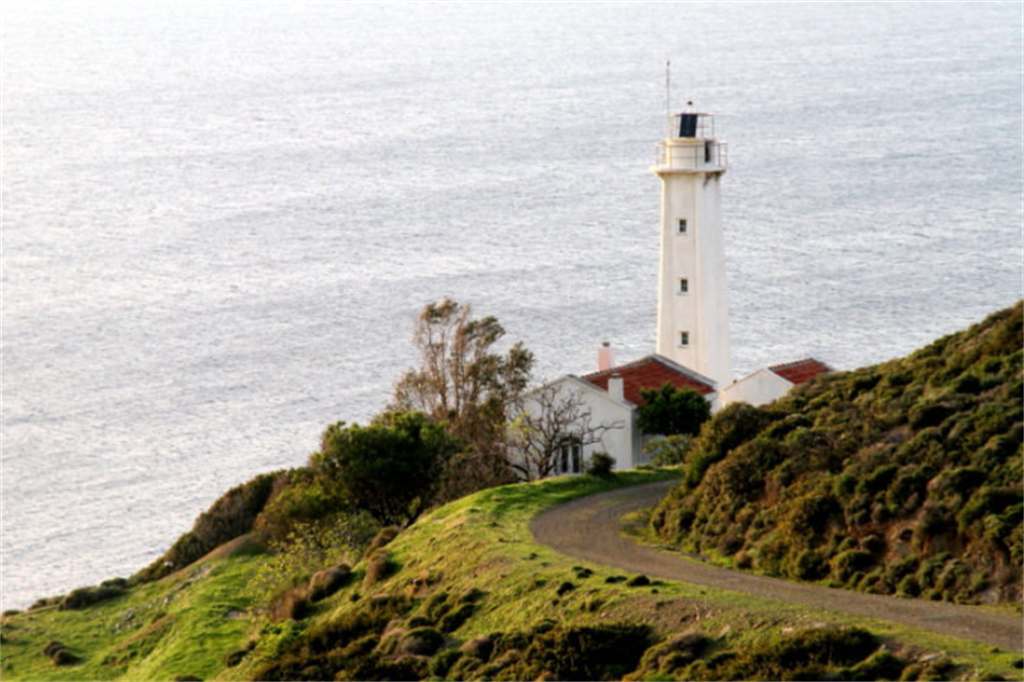 Sarpıncık Deniz Feneri