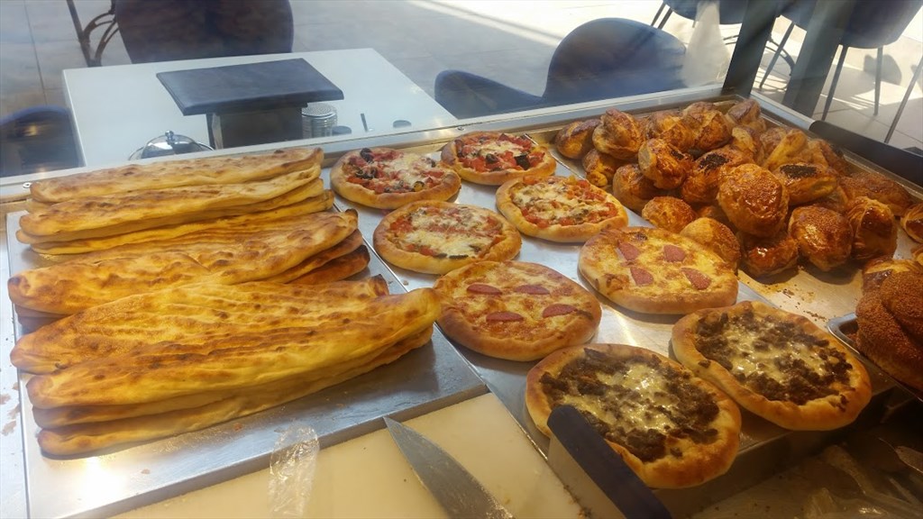 Meşhur Sarıyer Börekçisi
