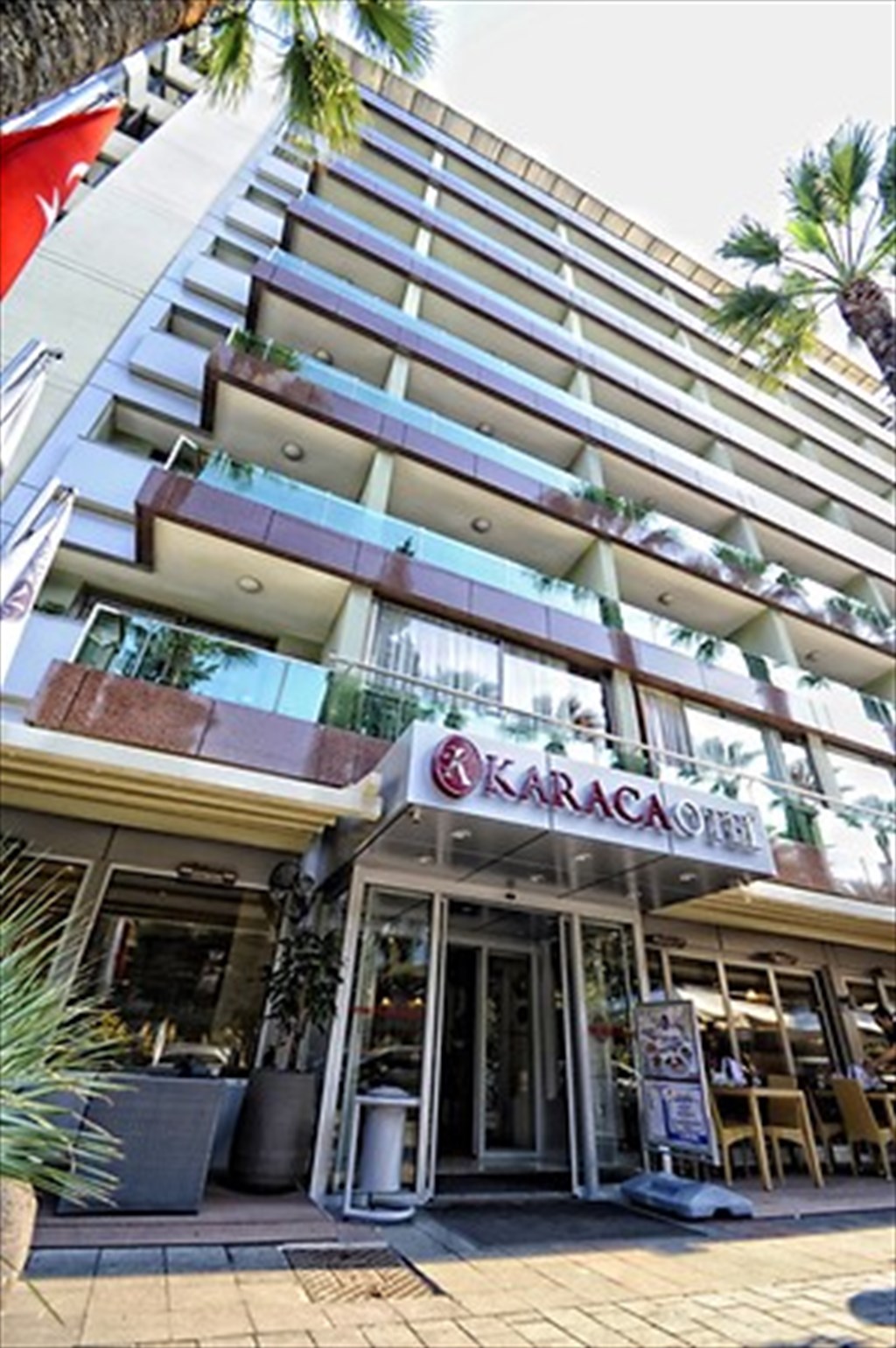 Отель Karaca