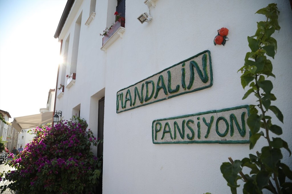Mandalin Pansiyon / Cafe