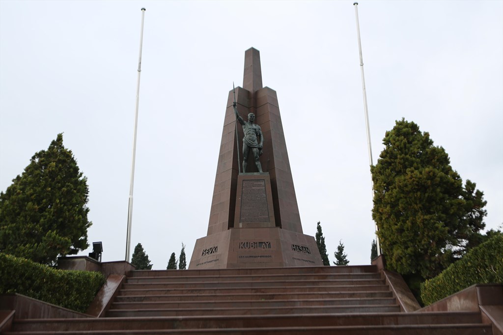 Şehit Kubilay Anıtı