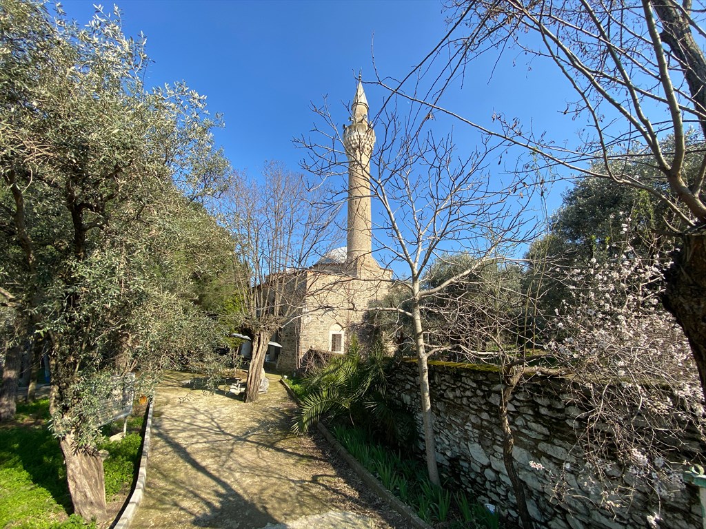 Kazanoğlu Camisi