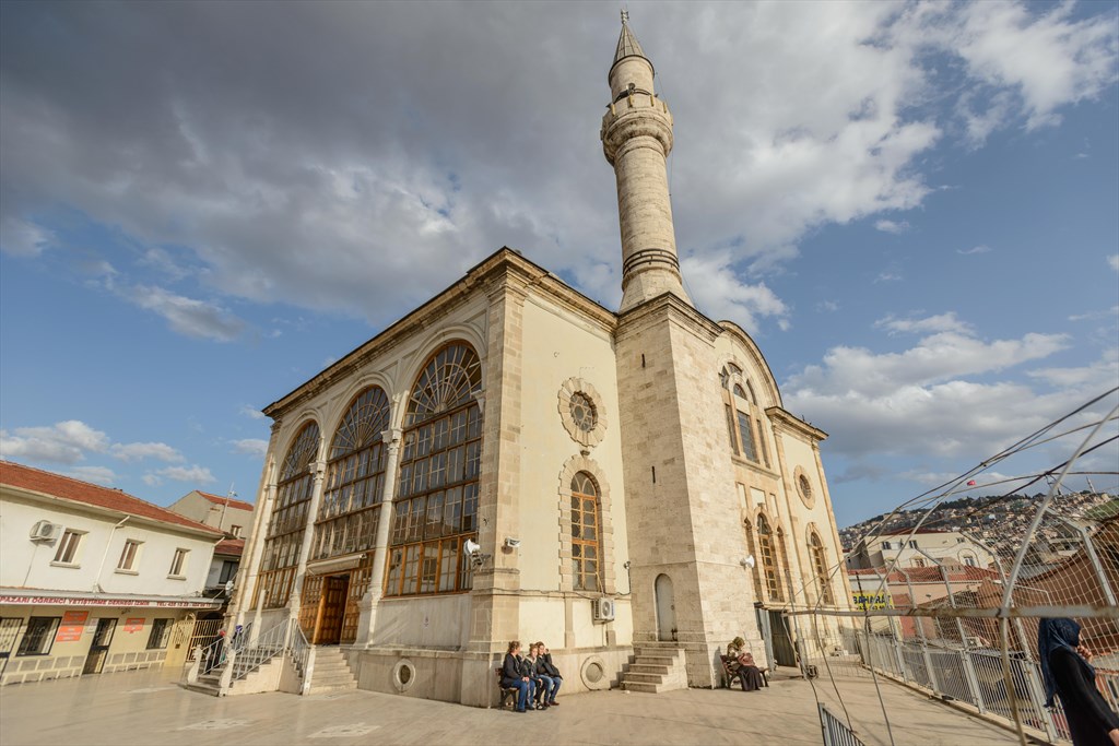 Kestanepazarı Mosque