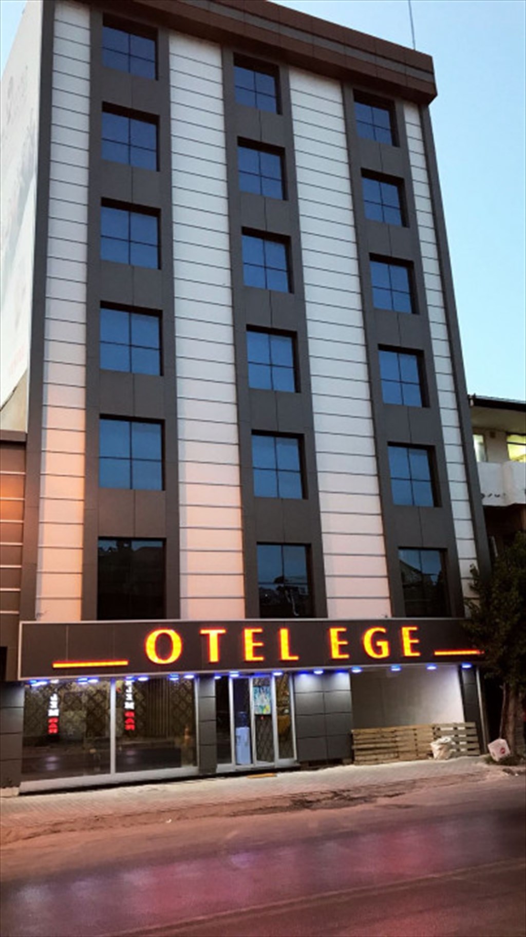 Hotel Ege