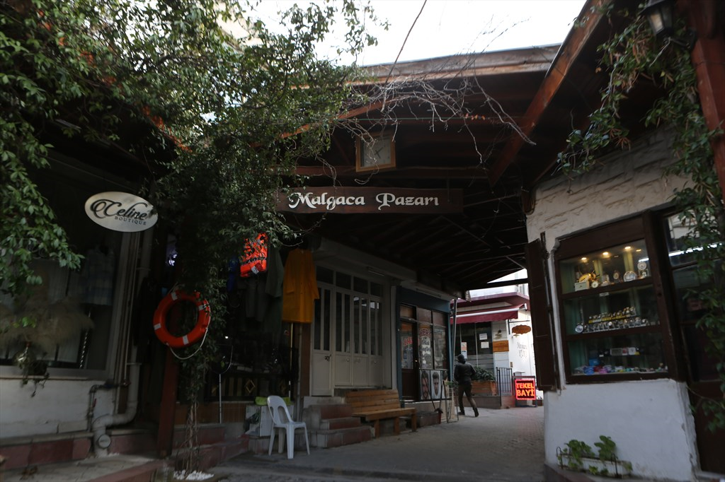 Arasta Bazaar ve Malgaca Bazaar (Urla)