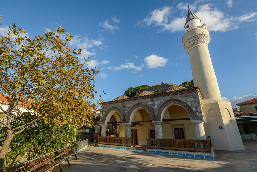 Sığacık Mosque, Masjid, Bath and Complex