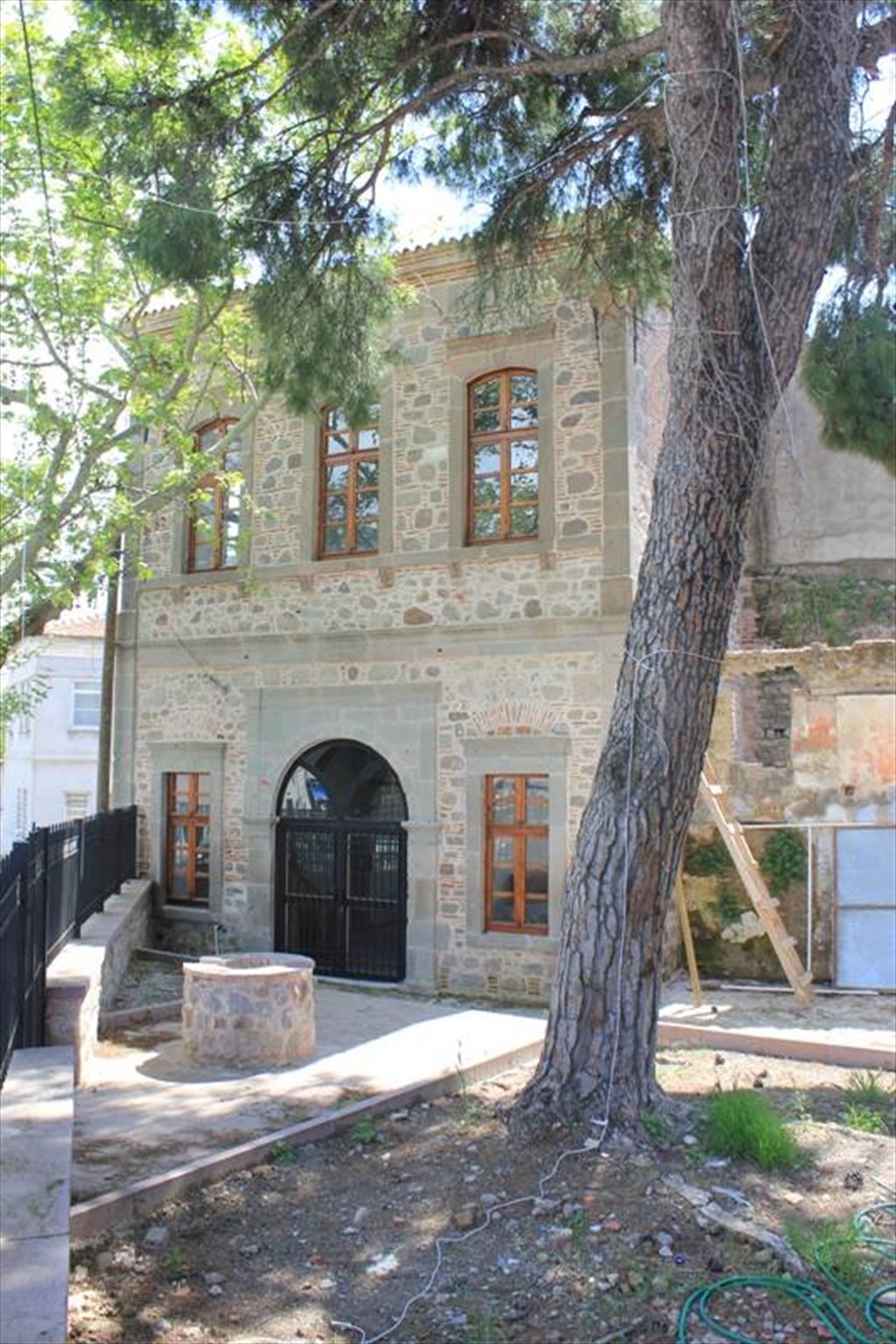Yabets Synagogue 