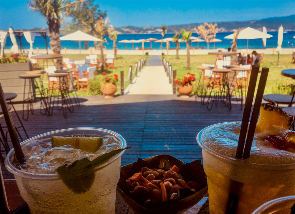 Bongo Beach/ Kafe-Bar