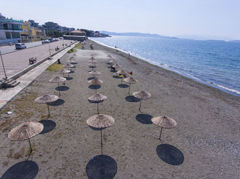 Urla Belediyesi Zeytinalanı Mahallesi Plajı fotoğrafı