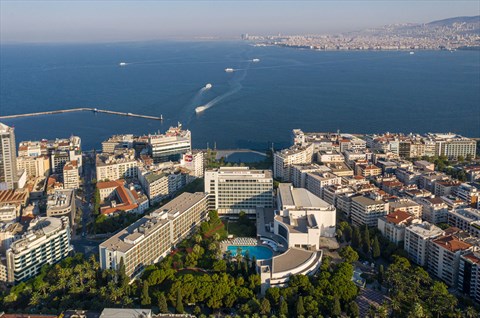 Отель Swissôtel Büyük Efes Измир fotoğrafı