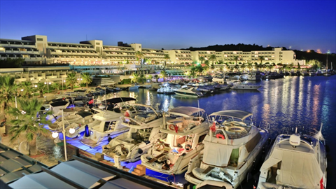Термальный отель Altın Yunus Çeşme Resort  fotoğrafı