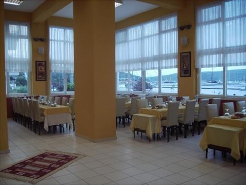 Отель Hotel Three B Marine fotoğrafı