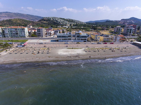 Güzelbahçe Municipality Second Port Public Beach fotoğrafı