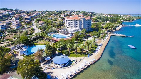 Отель Medis Resort fotoğrafı