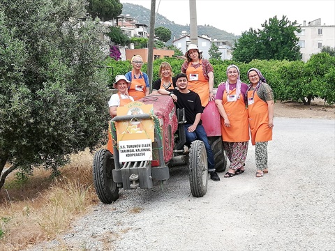 Turuncu Eller Tarımsal Kalkınma Kooperatifi - Gümöz fotoğrafı